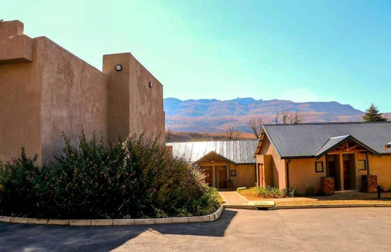 Premier Resort Sani Pass Himeville Ngoại thất bức ảnh